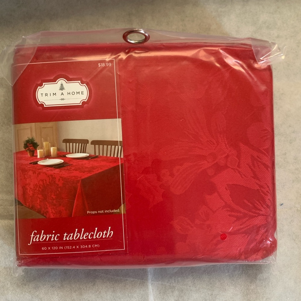 NWT Trim A Home Red Poinsettias Fabric Tablecloth
